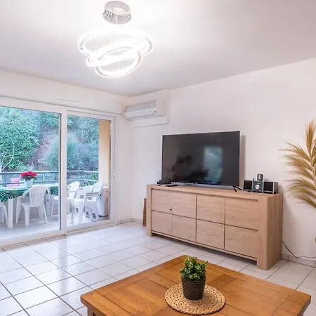 Location 3 Etoiles - 2 Personnes *